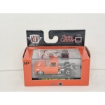 M2 Machines 1:64 GMC Sierra Grande 15 Custom 1976 orange